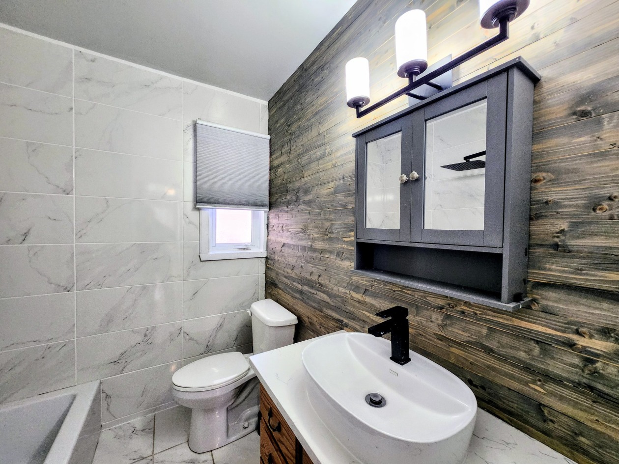 Salle de bains — 3555, 105e Avenue, Shawinigan, G9P5J5, Shawinigan