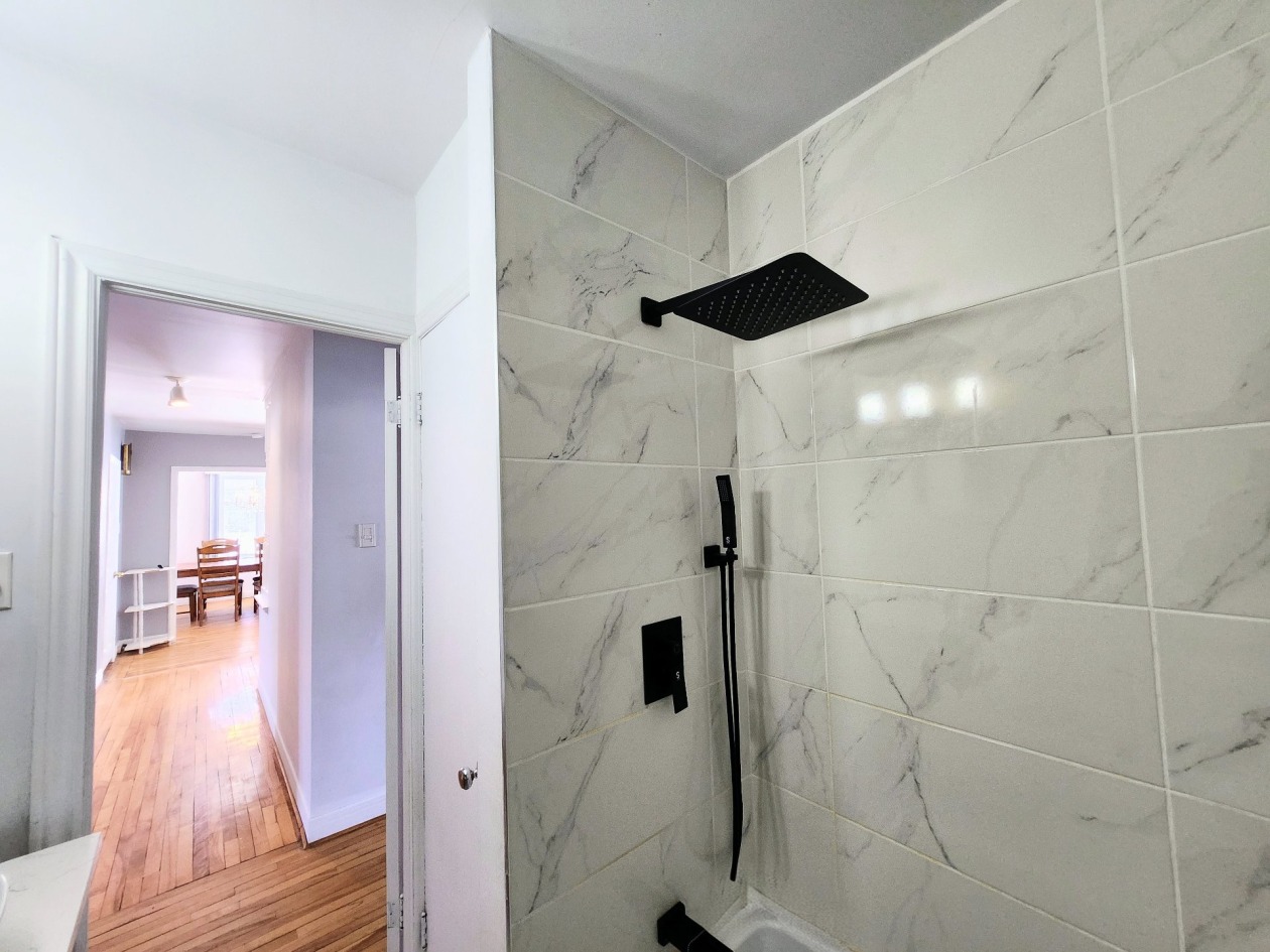 Salle de bains — 3555, 105e Avenue, Shawinigan, G9P5J5, Shawinigan