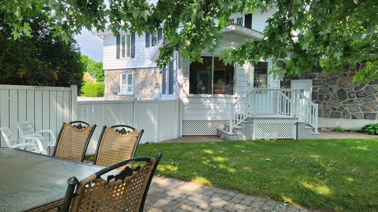 Terrasse — 395, Rue du Site-Perreault, Shawinigan, G9P2G3, Shawinigan