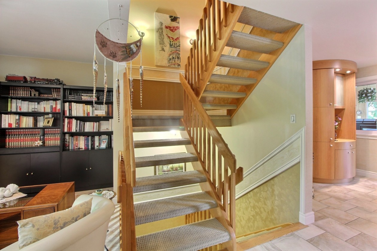 Escalier — 395, Rue du Site-Perreault, Shawinigan, G9P2G3, Shawinigan