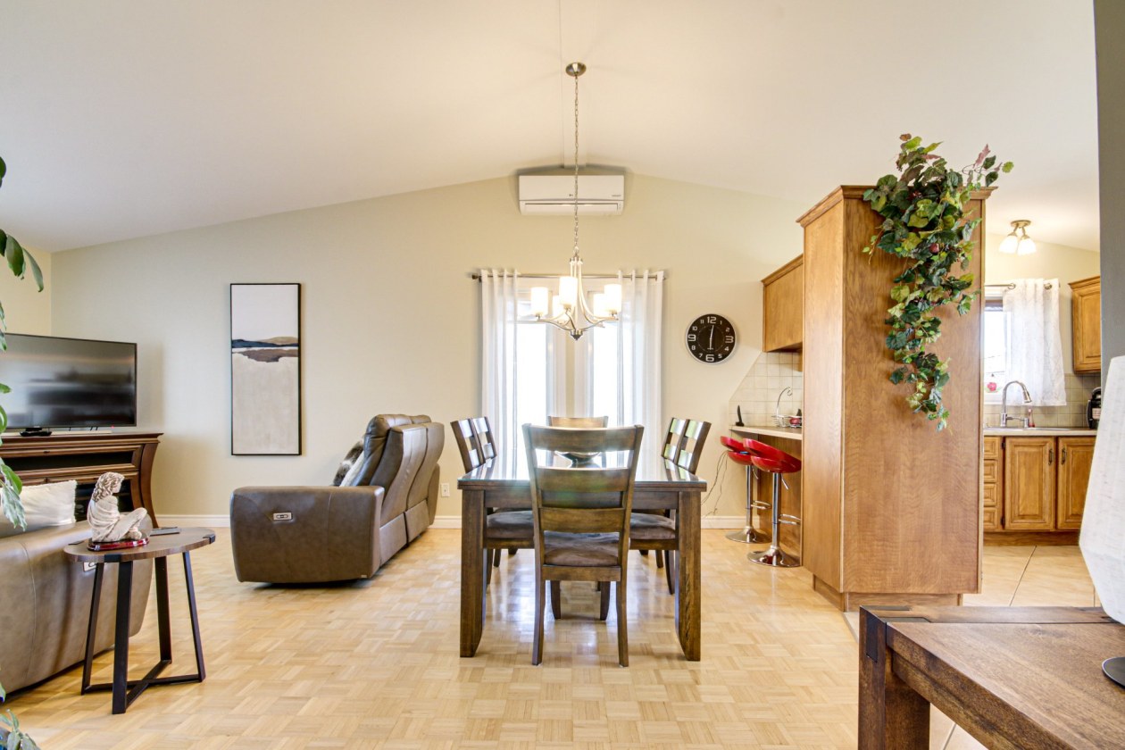 Salle à manger — 465 Rue Leclerc, Trois-Rivières