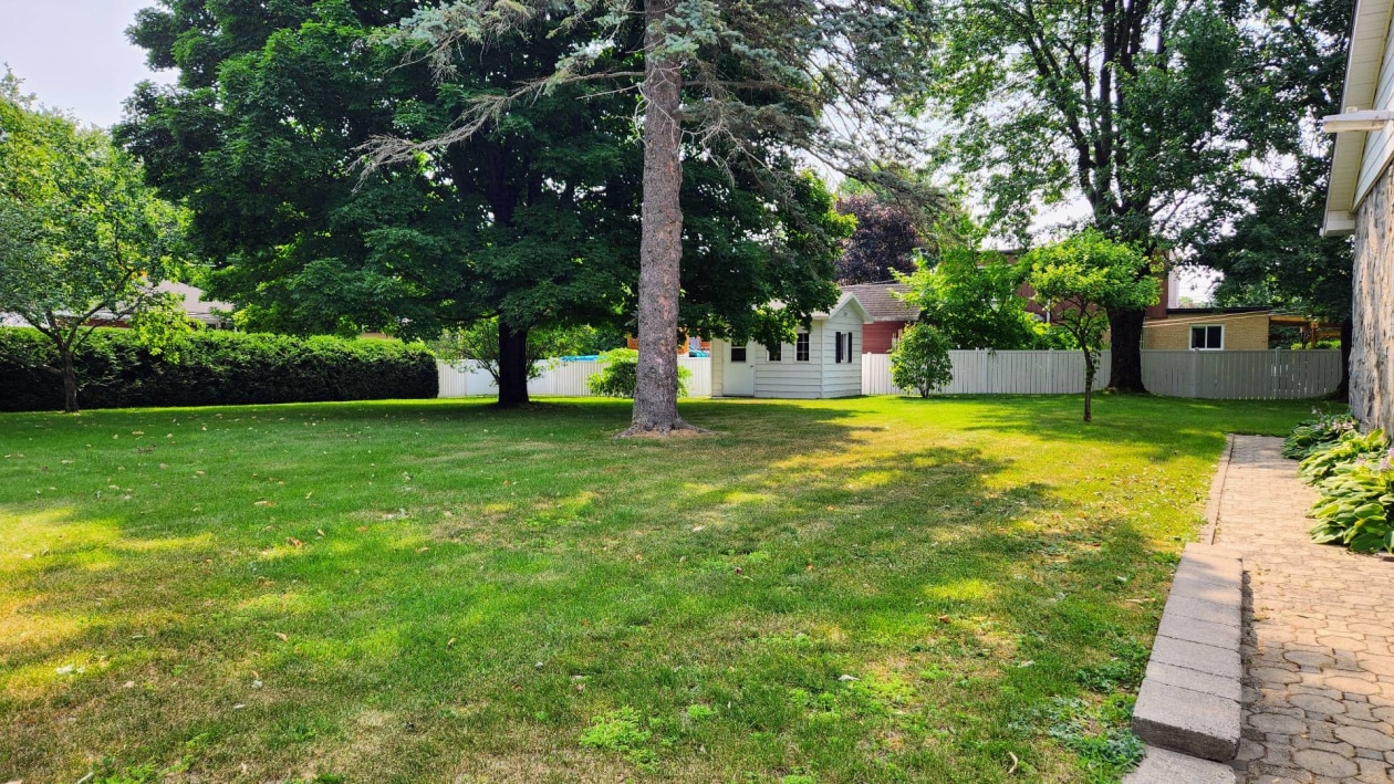 Cour — 395, Rue du Site-Perreault, Shawinigan, G9P2G3, Shawinigan
