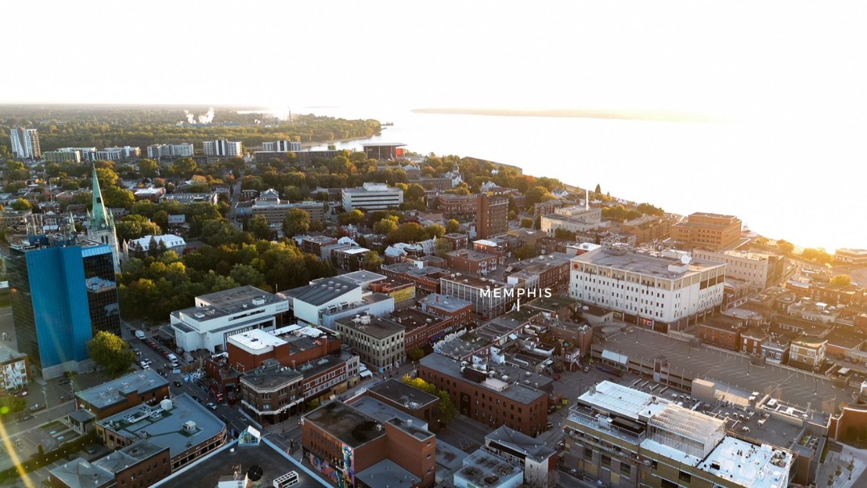 Vue d'ensemble — 321 - 327 Rue des Forges, Trois-Rivières