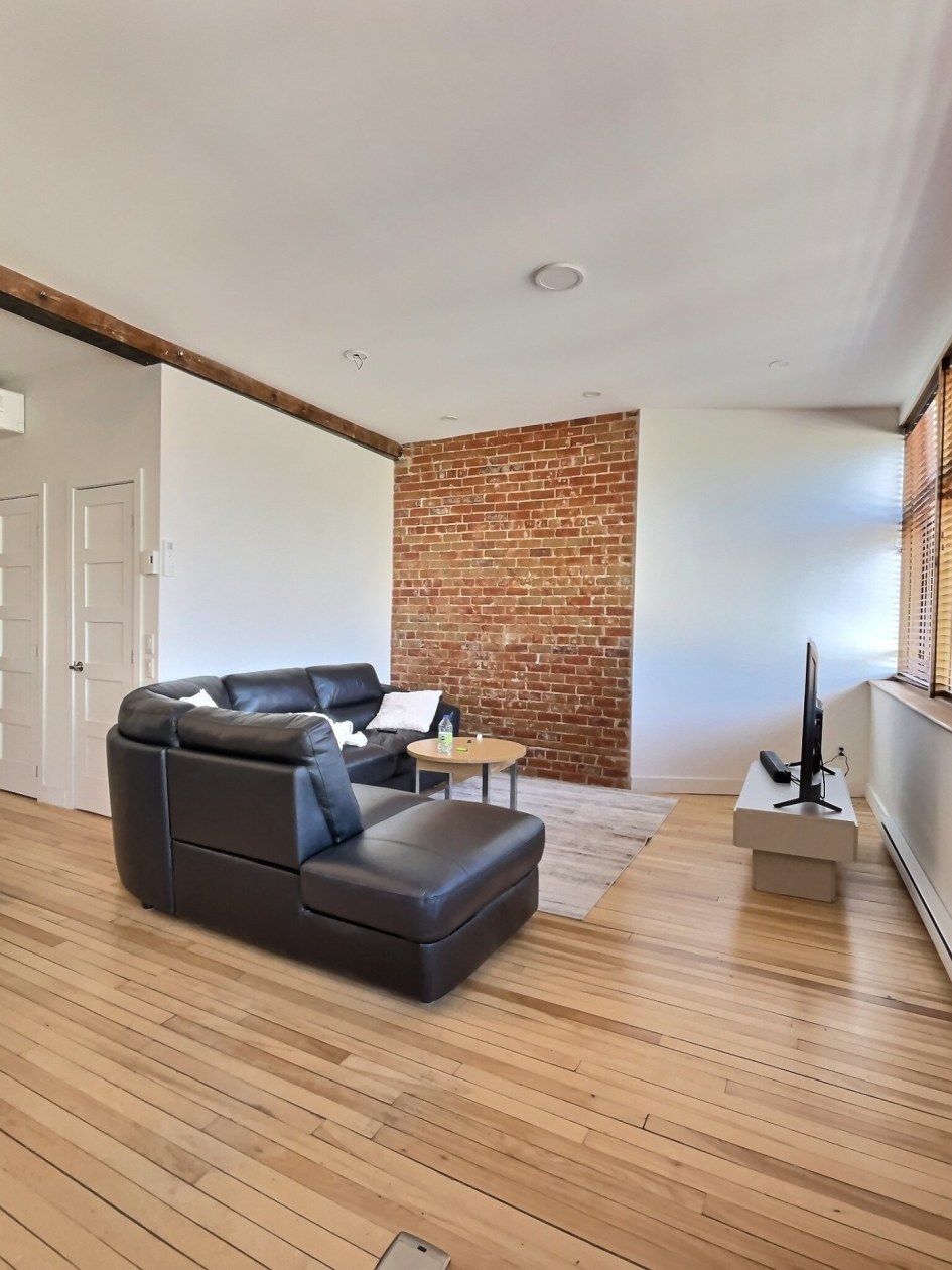 Logement — 321 - 327 Rue des Forges, Trois-Rivières