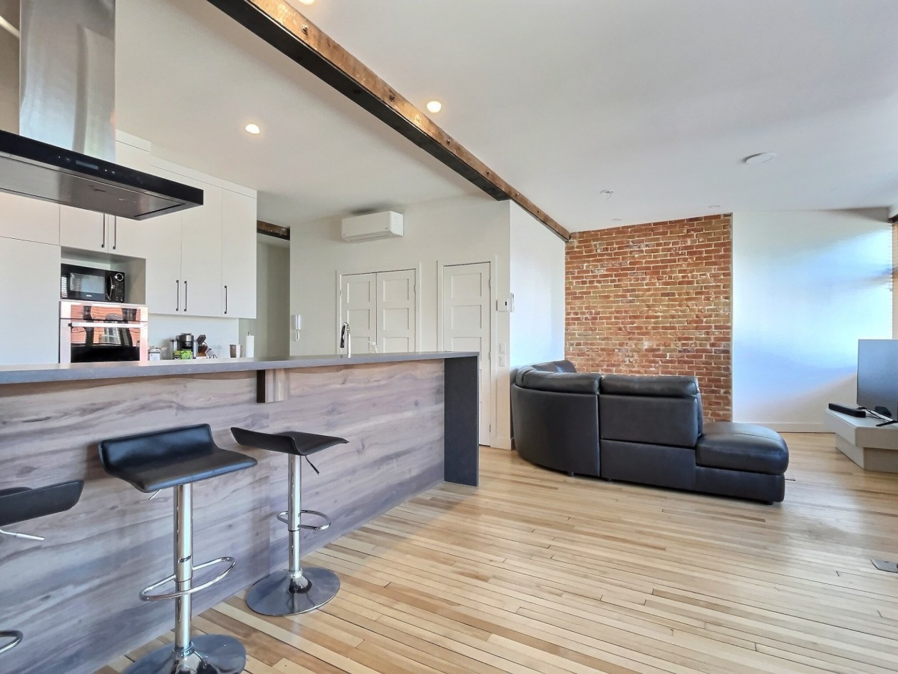 Logement — 321 - 327 Rue des Forges, Trois-Rivières