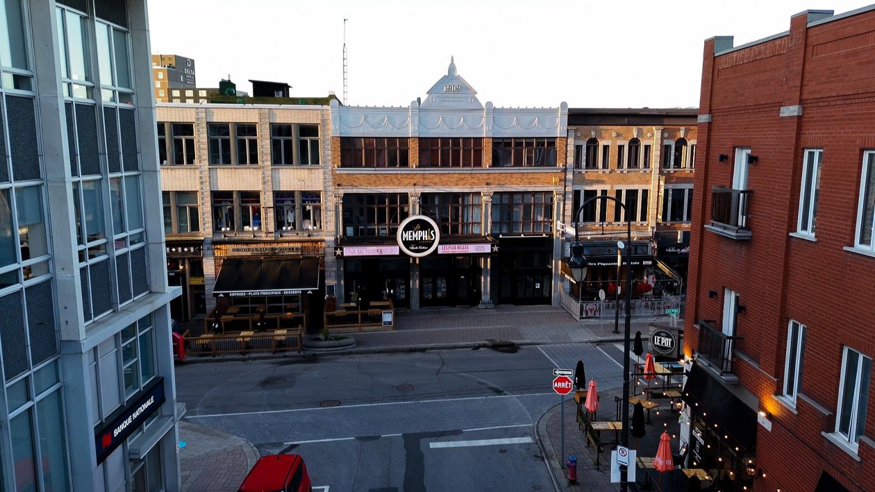 Façade — 321 - 327 Rue des Forges, Trois-Rivières
