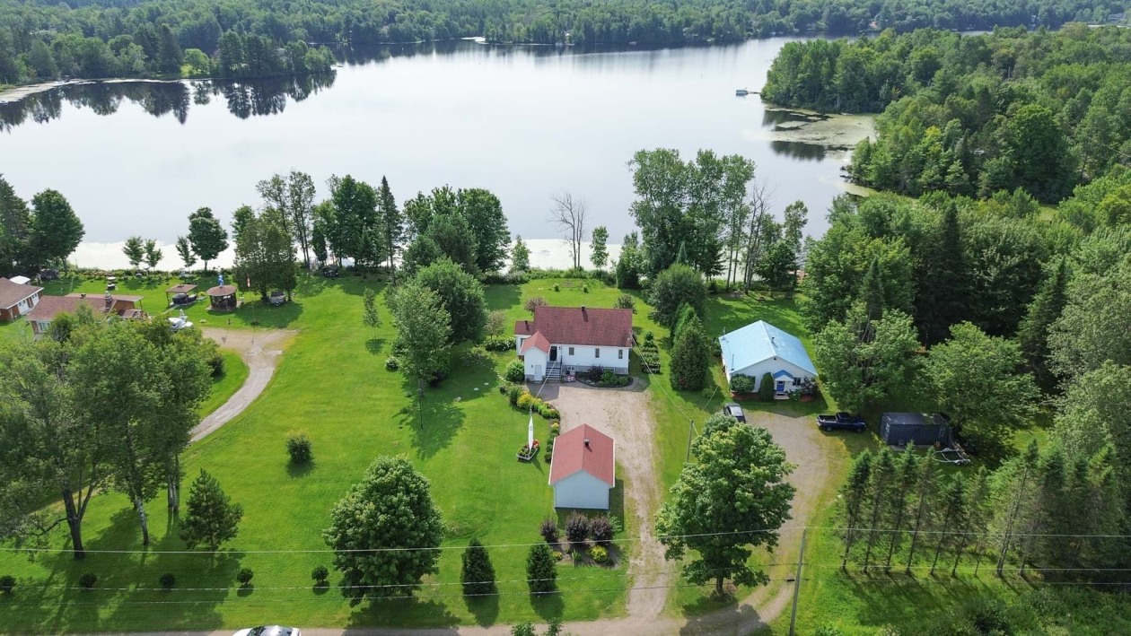 Photo aérienne — 470, 11e Avenue, Saint-Tite, G0X3H0, Saint-Tite