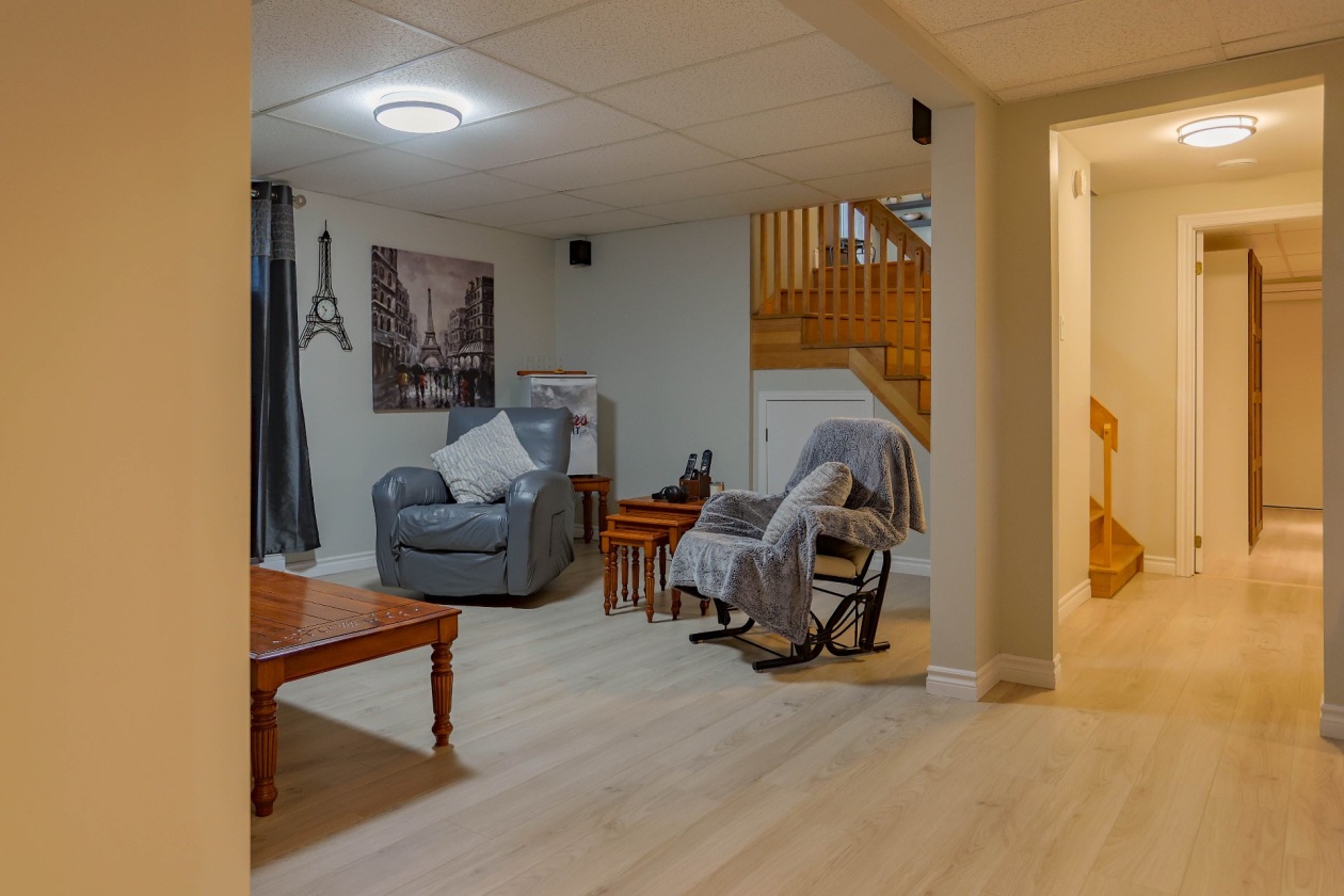 Salle familiale — 971 Route de Red Mill S., Trois-Rivières