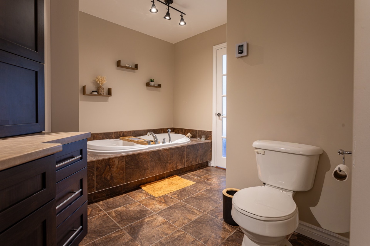 Salle de bains — 17930, Rue Beaupré, 6, Bécancour, G9H0B8, Bécancour