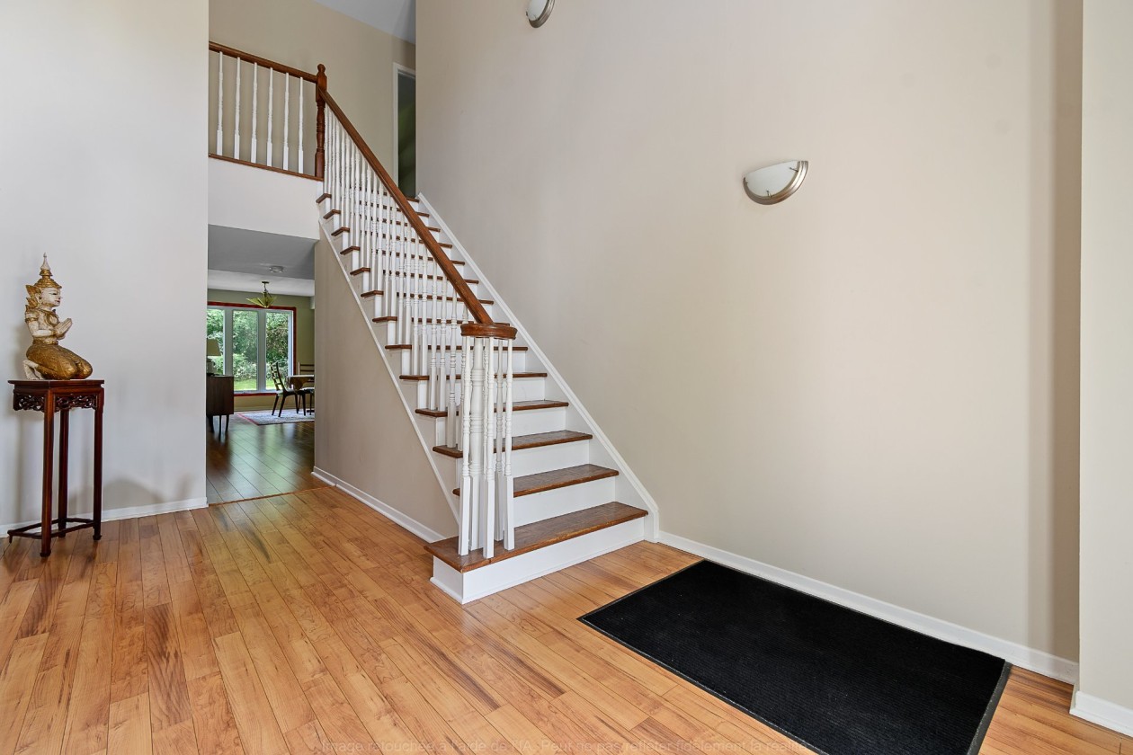 Escalier — 158 Ch. Maple Grove, Gatineau
