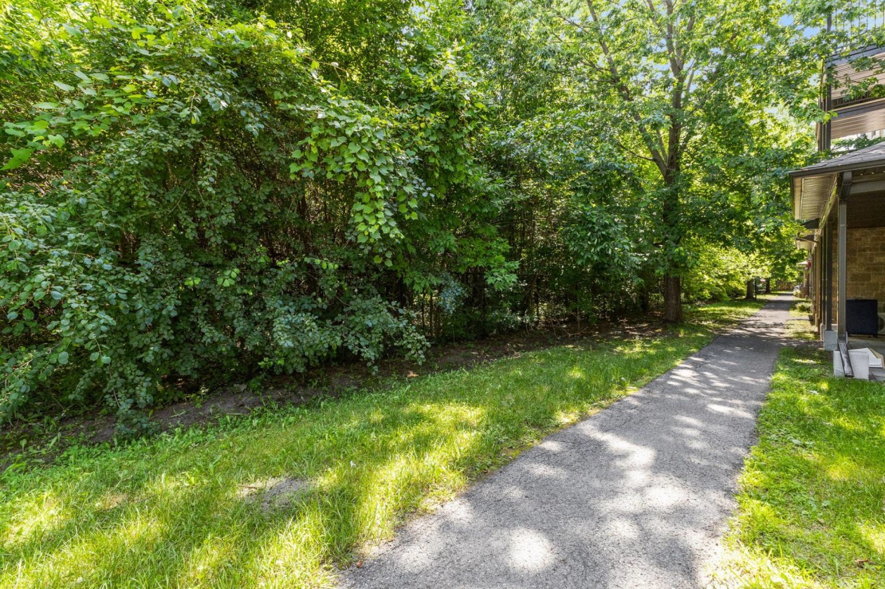 Entrée extérieure — 629, Boul. des Grives, 1, Gatineau (Hull), J9A0C2, Gatineau (Hull)