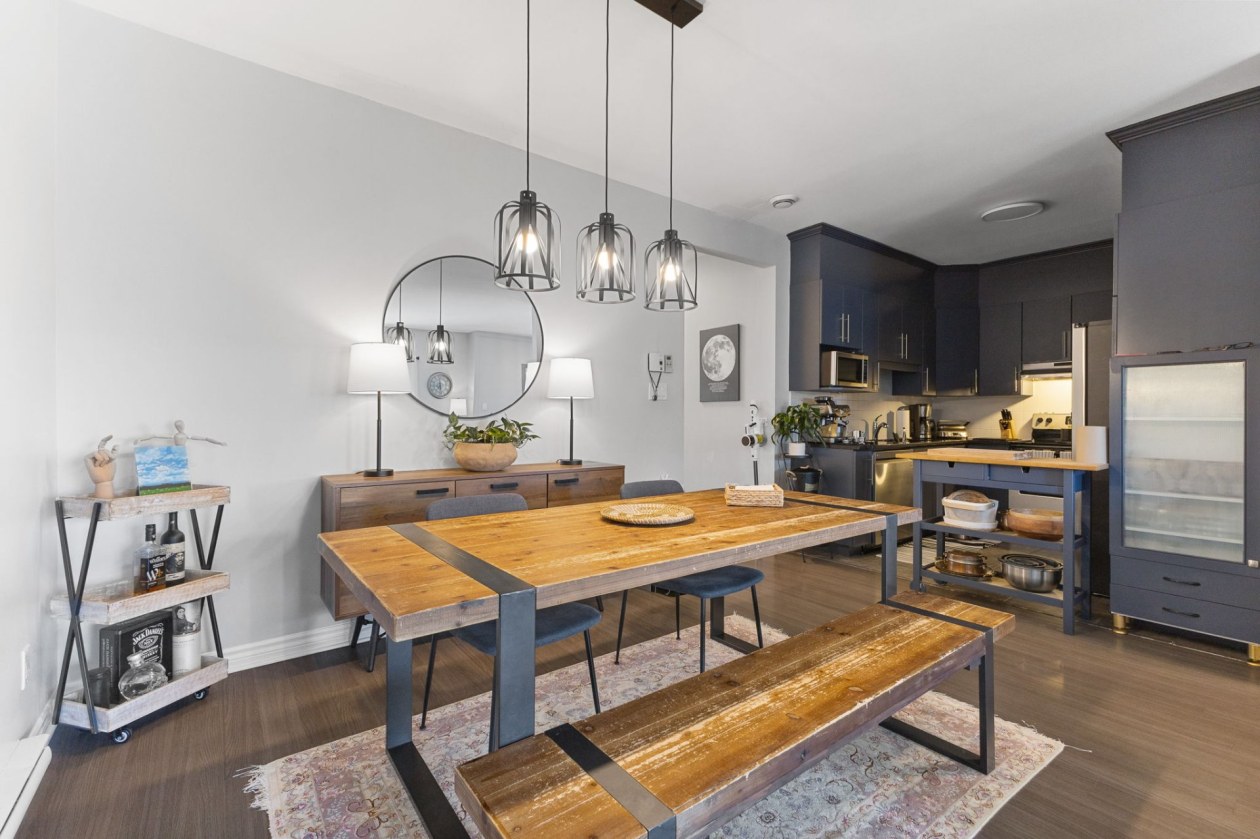 Salle à manger — 629 Boul. des Grives, Gatineau