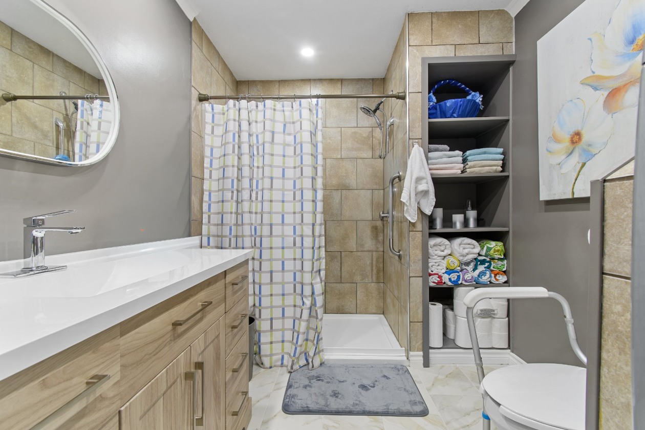 Salle de bains — 339 Ch. des Hautes-Chutes, Val-des-Bois