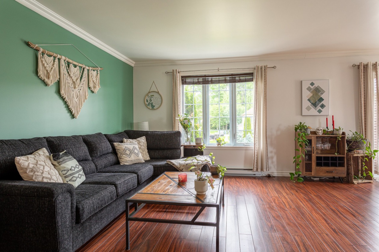 Salon — 17930, Rue Beaupré, 6, Bécancour, G9H0B8, Bécancour