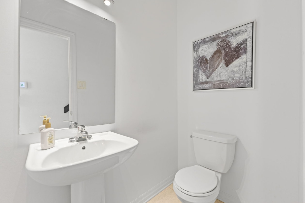 Salle d'eau — 131 Rue du Carcajou, Gatineau