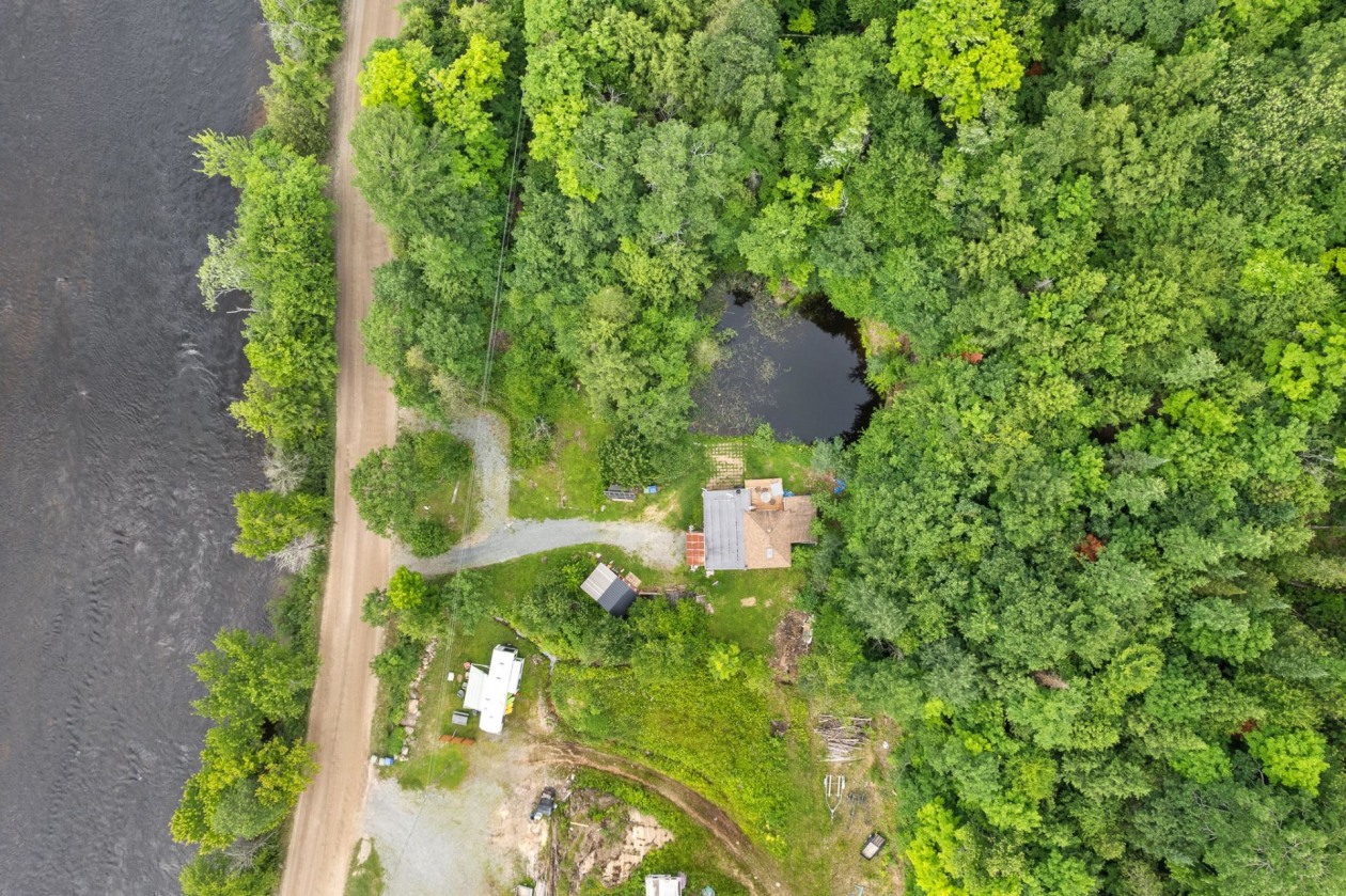 Photo 3 — 1215 Ch. de la Rivière-Rouge, Grenville-sur-la-Rouge