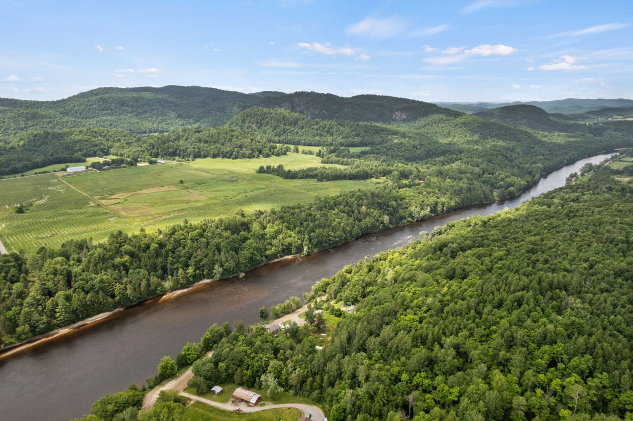 Vue d'ensemble — 1215 Ch. de la Rivière-Rouge, Grenville-sur-la-Rouge
