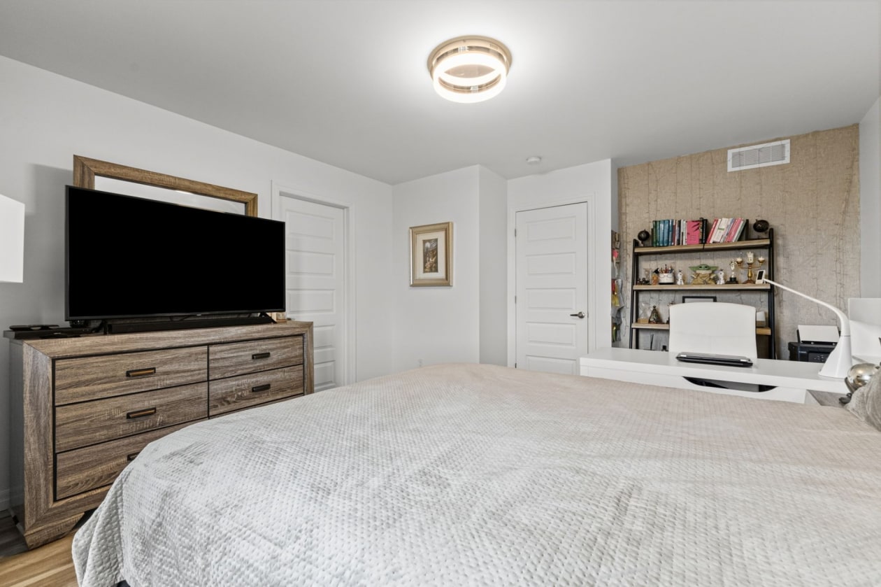 Chambre à coucher — 131 Rue du Carcajou, Gatineau