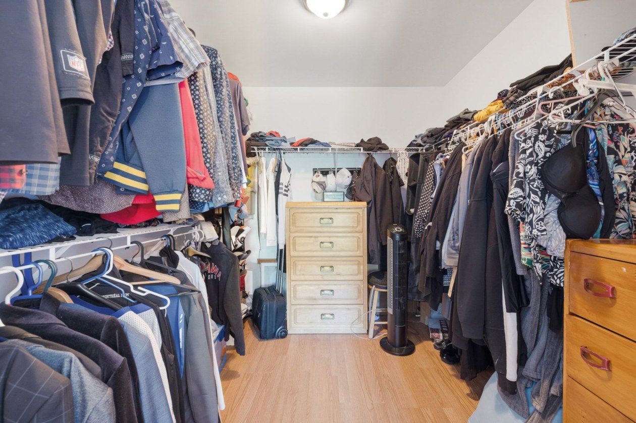 Penderie — 15, Rue Edward-Langton-Quirk, Gatineau (Aylmer), J9H0C3, Gatineau (Aylmer)