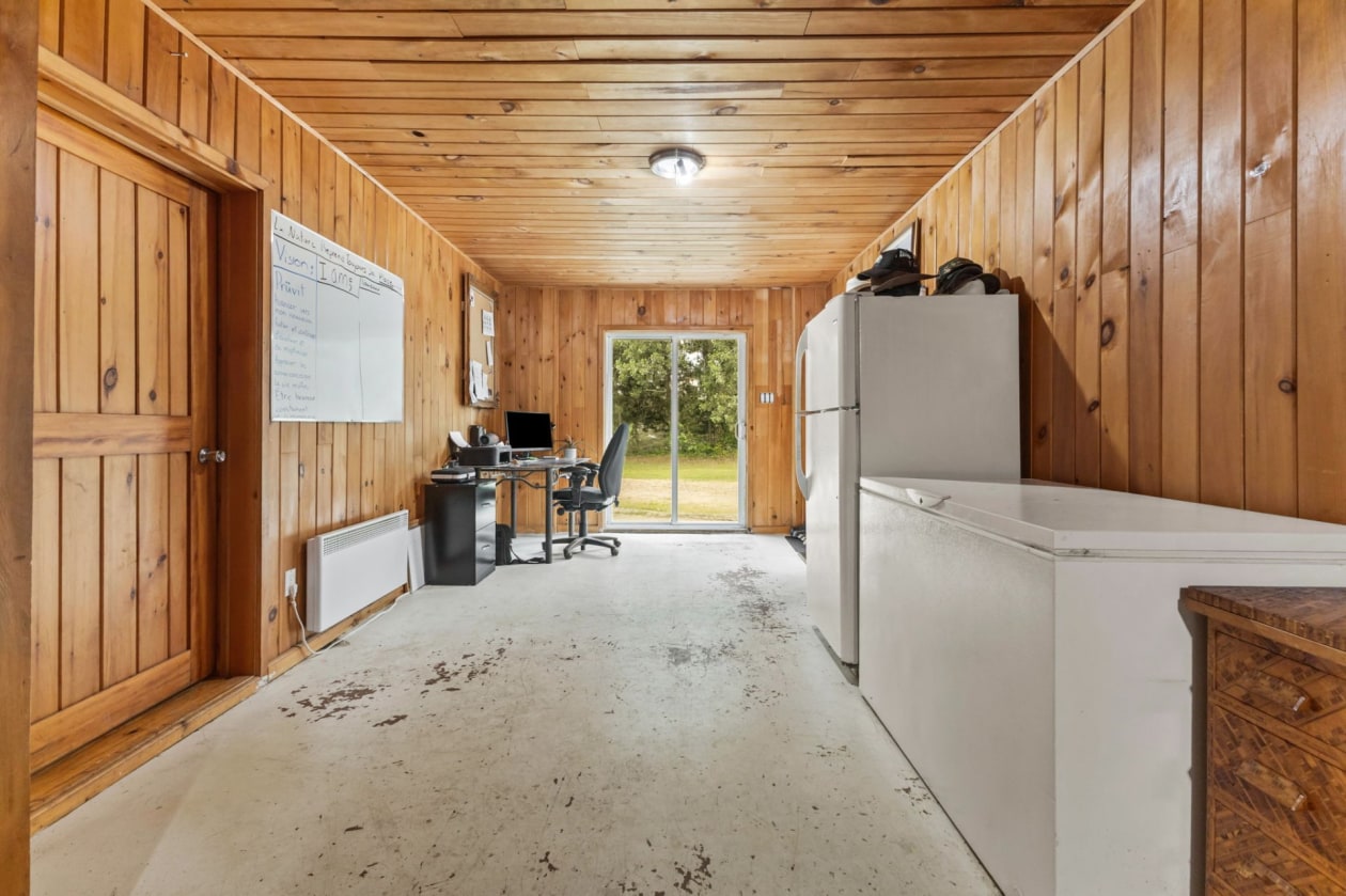 Salle de lavage — 32 Ch. de la Ferme, Messines