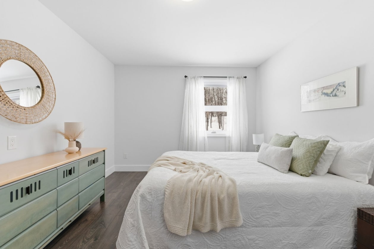 Chambre à coucher — 223, Ch. Sauvé, Val-des-Monts, J8N5A6, Val-des-Monts