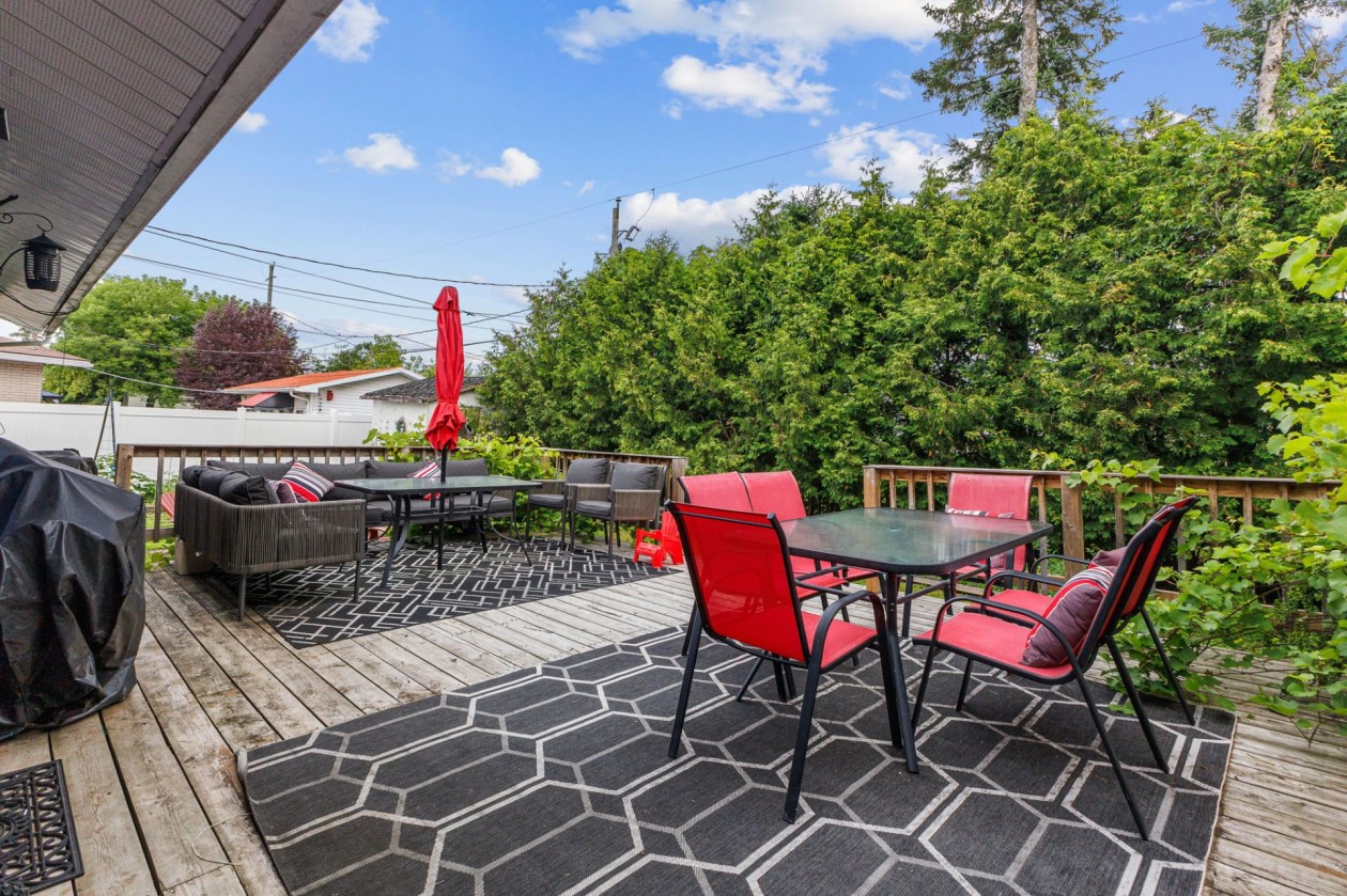Terrasse — 76 Rue La Fayette, Gatineau