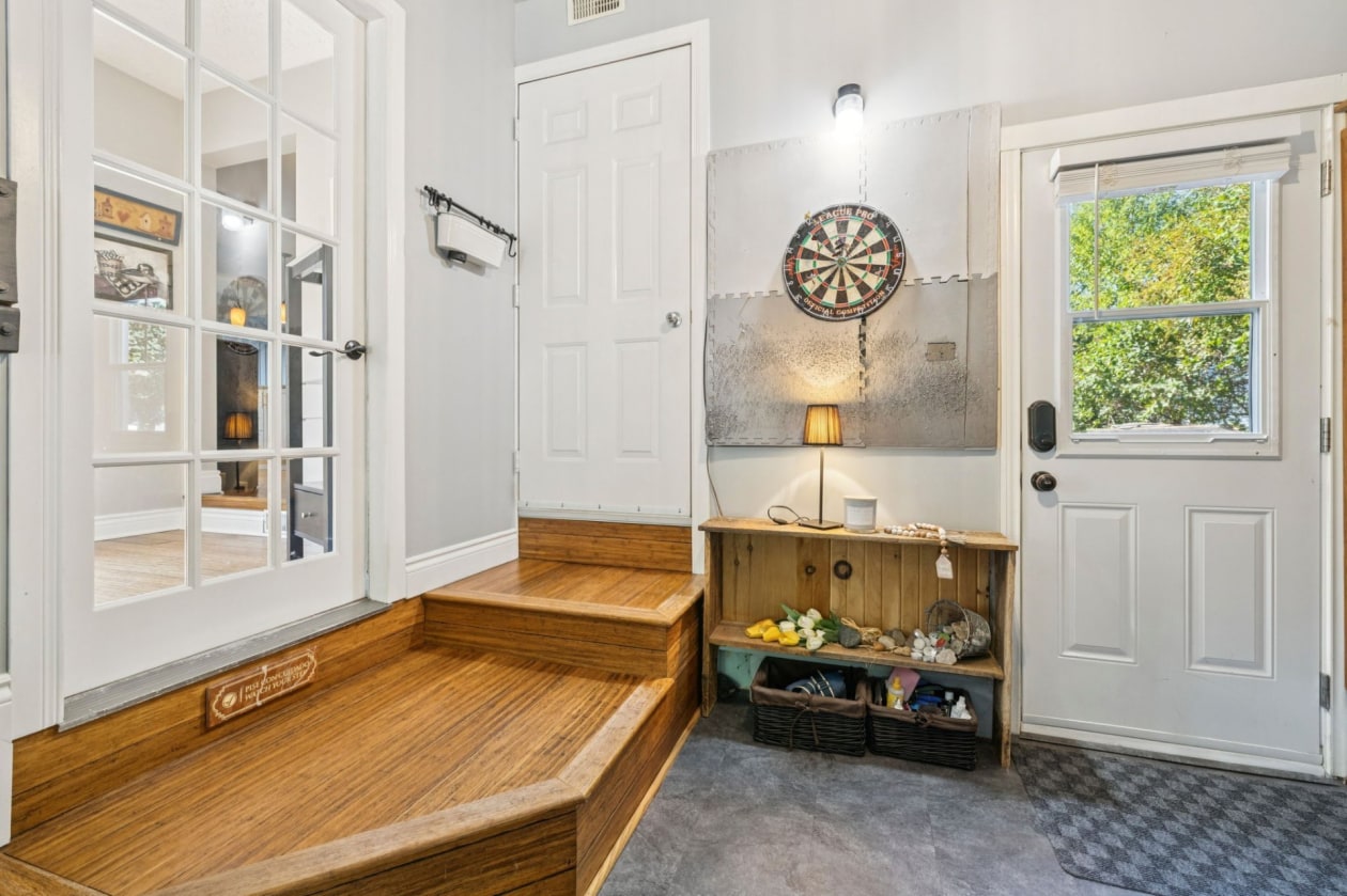 Salle familiale — 48, Ch. George, L'Isle-aux-Allumettes, J0X1M0, L'Isle-aux-Allumettes