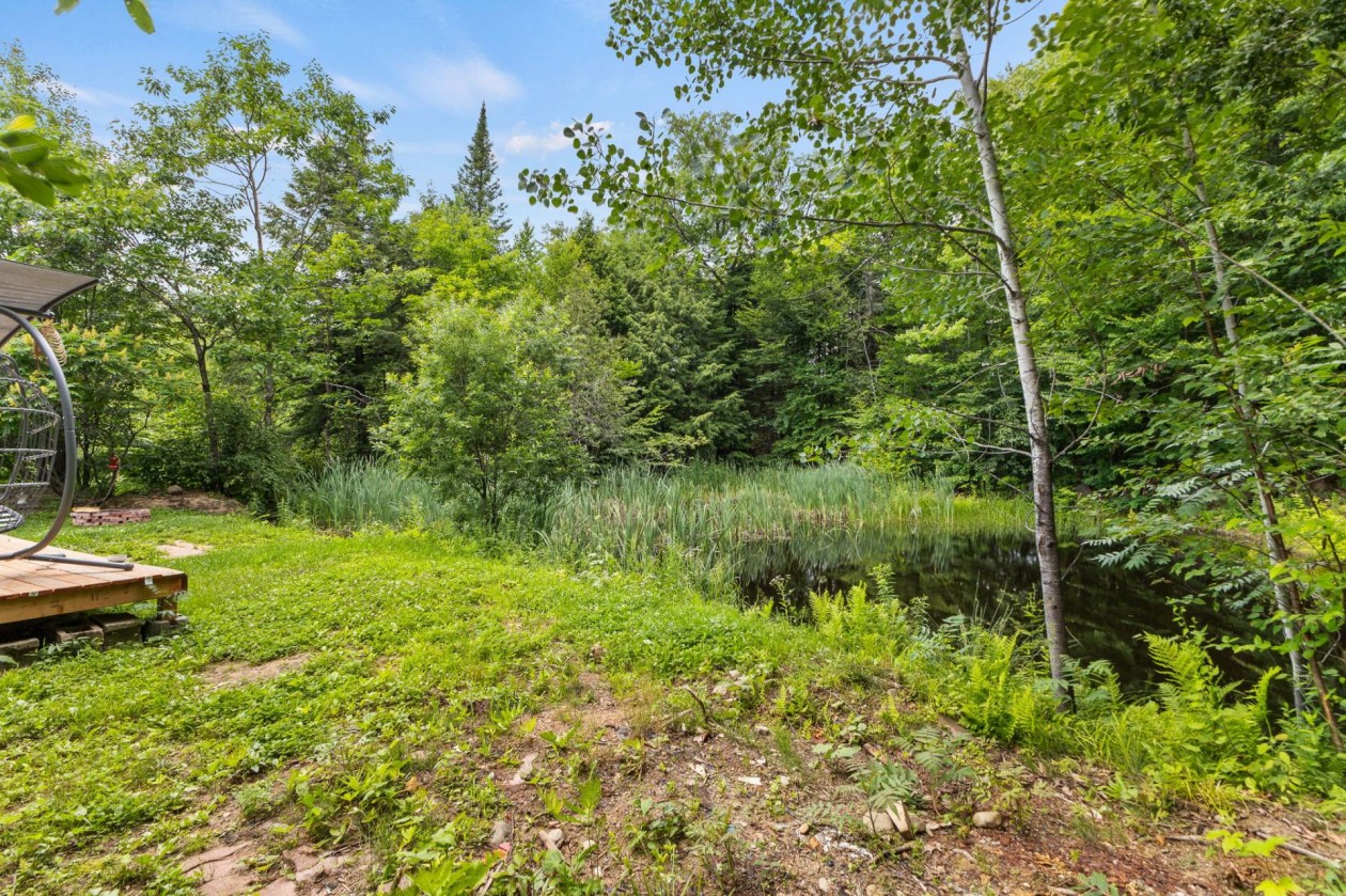 Cour — 1215 Ch. de la Rivière-Rouge, Grenville-sur-la-Rouge