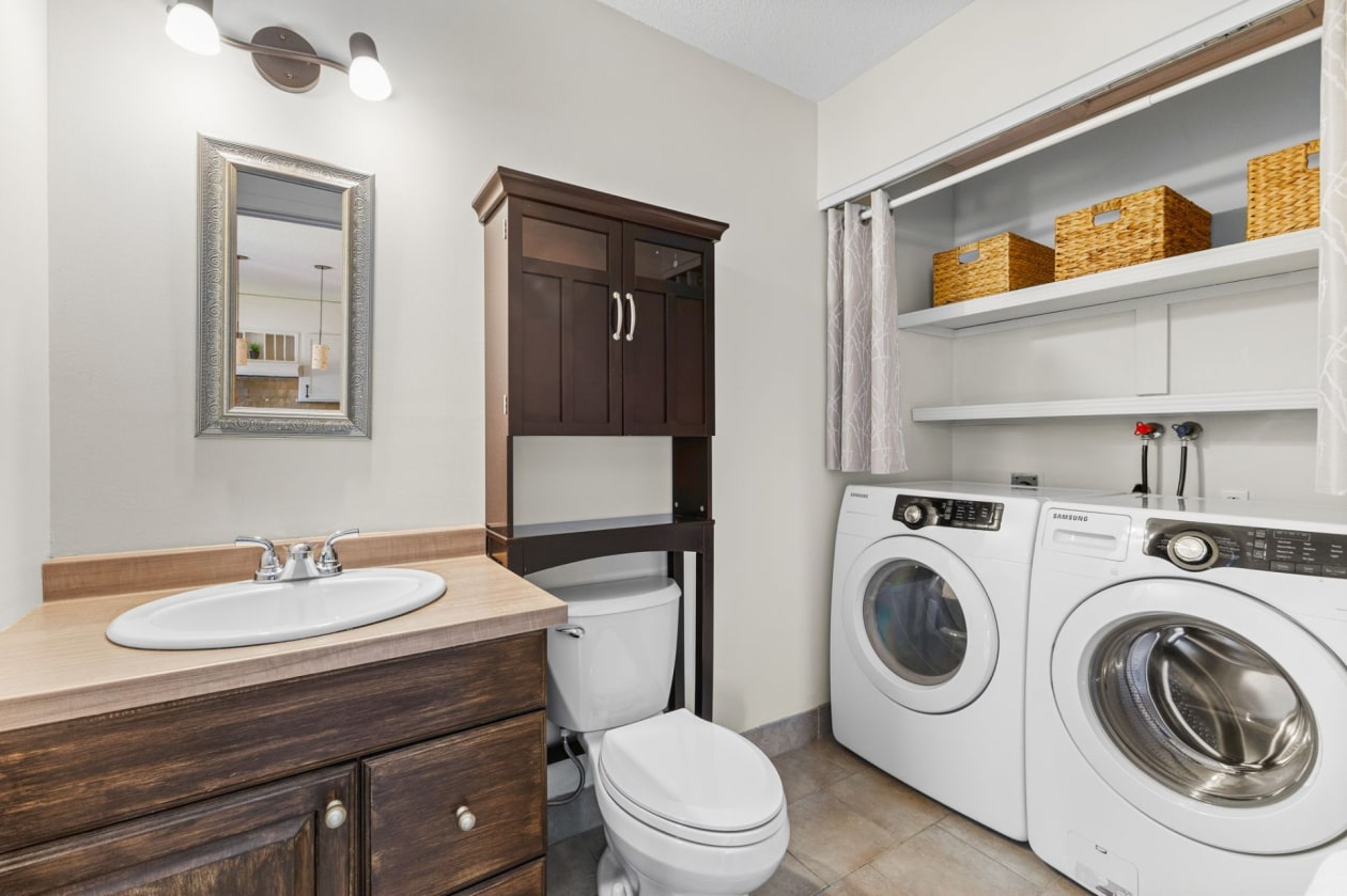 Salle d'eau — 376 Rue Samuel-Edey, Gatineau
