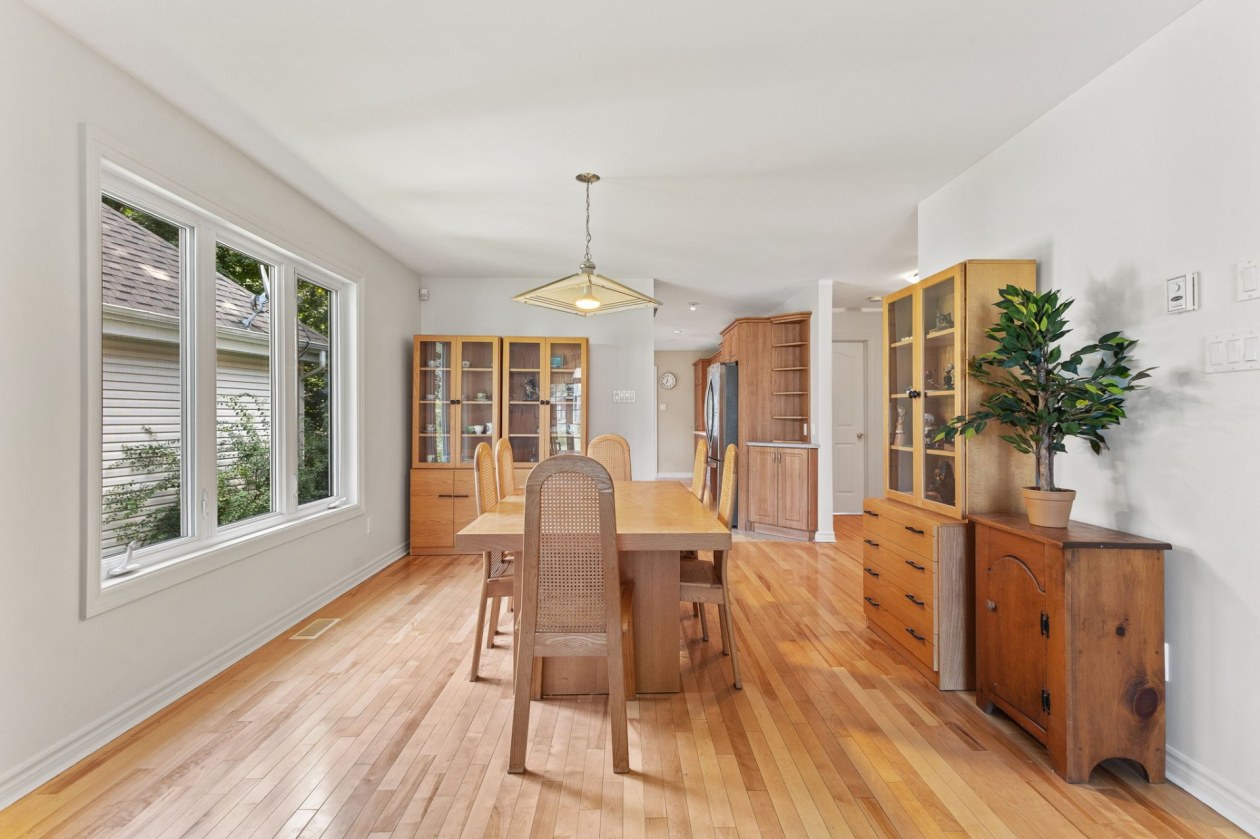 Salle à manger — 306 Rue Melgund-Bouchard, Gatineau