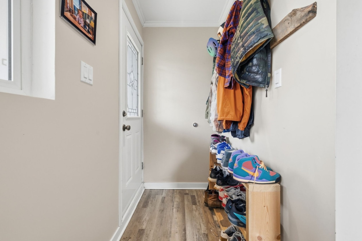 Hall d'entrée — 19 Ch. St-Clément, Chelsea