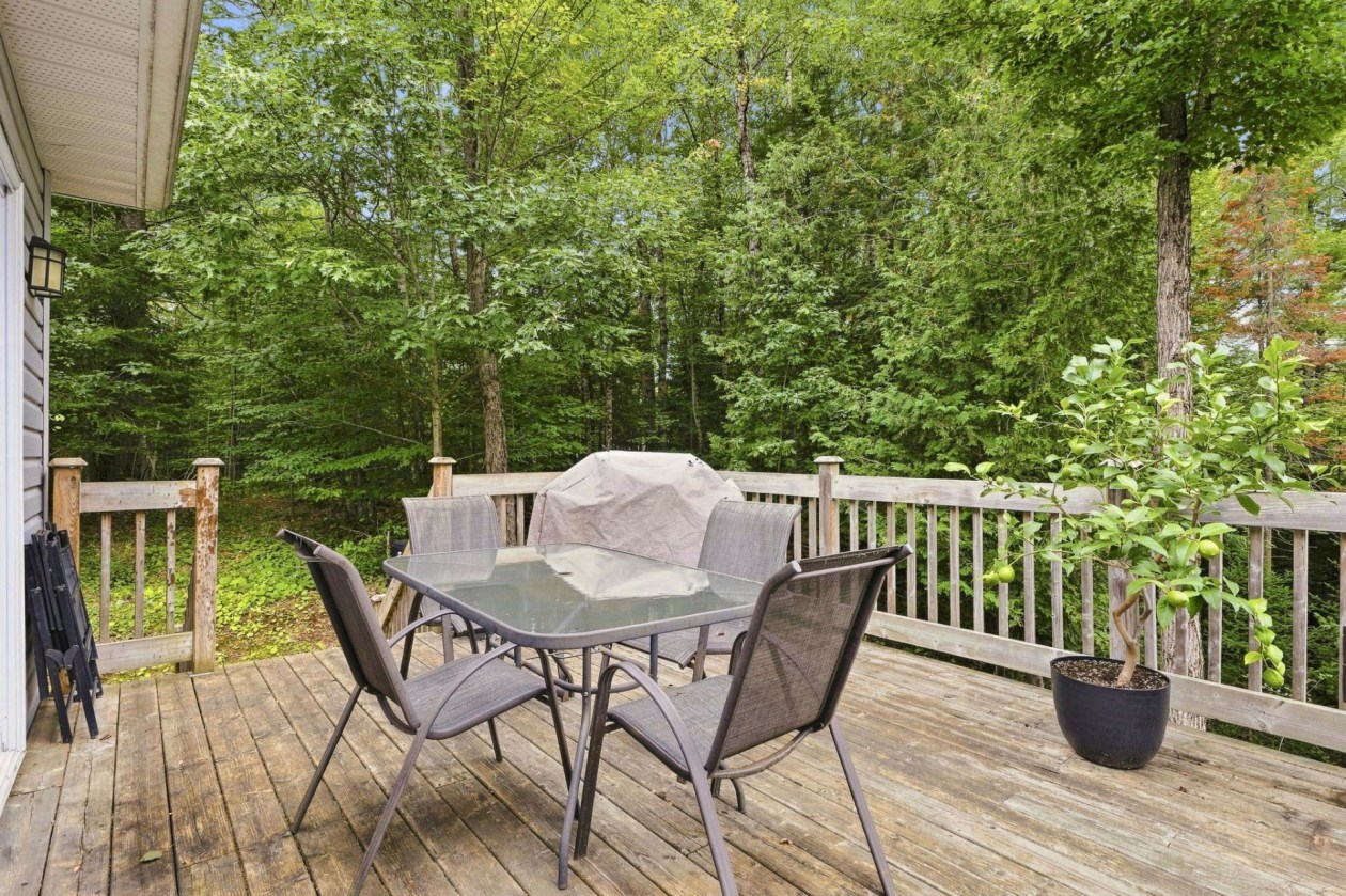 Extérieur — 7, Rue des Jacinthes, Val-des-Monts, J8N7B7, Val-des-Monts