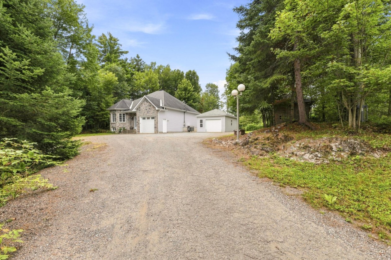 Extérieur — 7, Rue des Jacinthes, Val-des-Monts, J8N7B7, Val-des-Monts