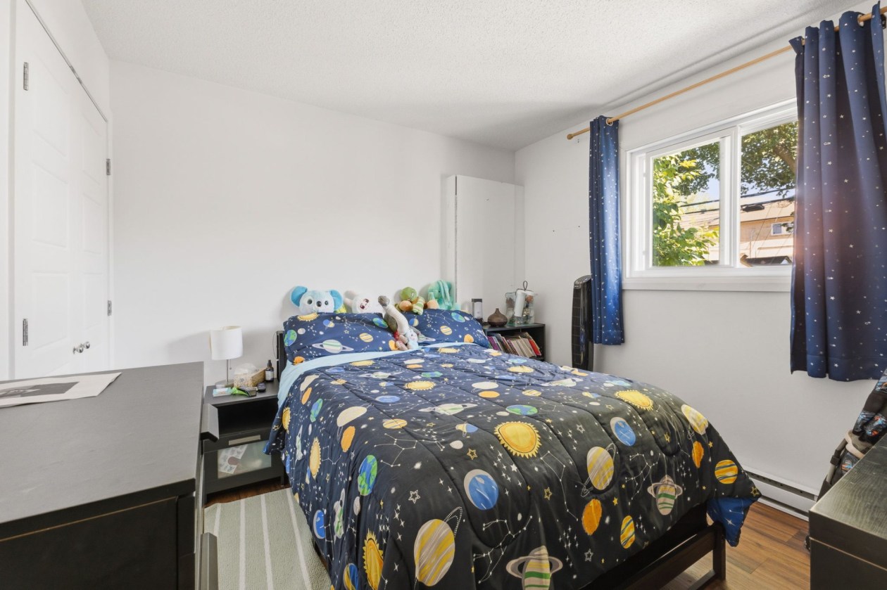 Chambre à coucher — 285 Rue Essiambre, Gatineau