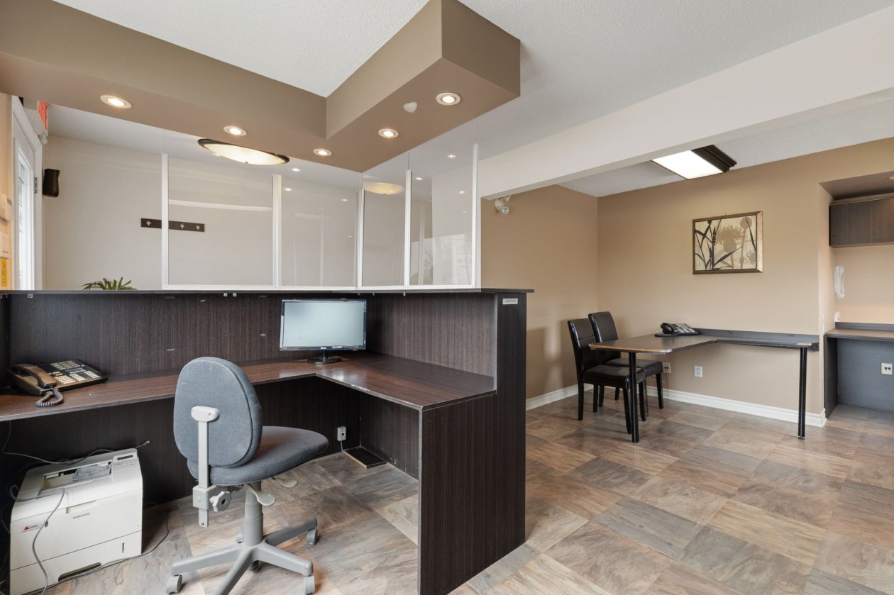 Bureau — 71 Boul. St-Joseph, Gatineau