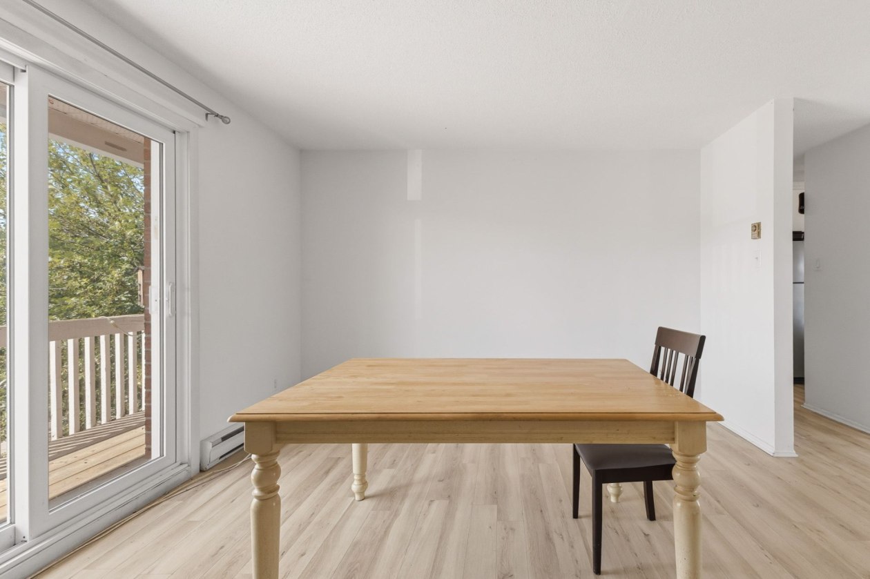 Salle à manger — 285 Rue Essiambre, Gatineau
