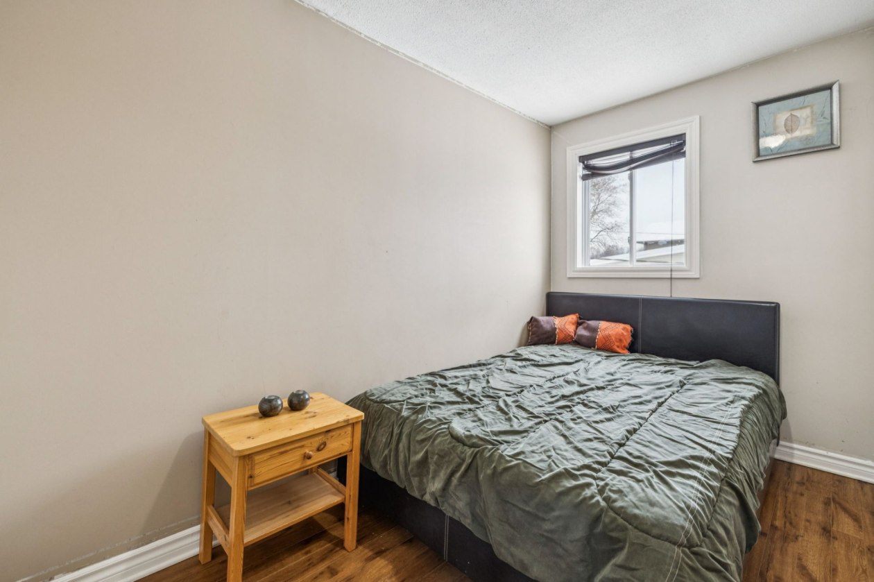 Chambre à coucher — 71 Boul. St-Joseph, Gatineau