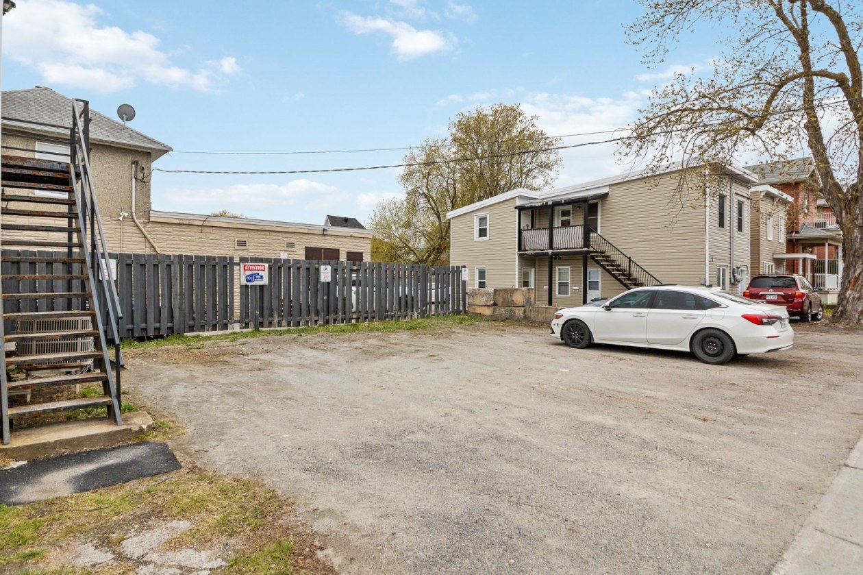 Photo 32 — 71 Boul. St-Joseph, Gatineau