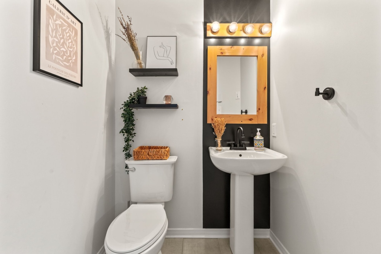 Salle d'eau — 26A Z, Rue Adonis, Val-des-Monts, J8N0C1, Val-des-Monts