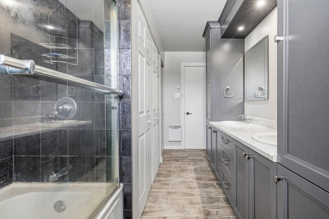 Salle de bains — 41 Ch. Hendrick, Chelsea