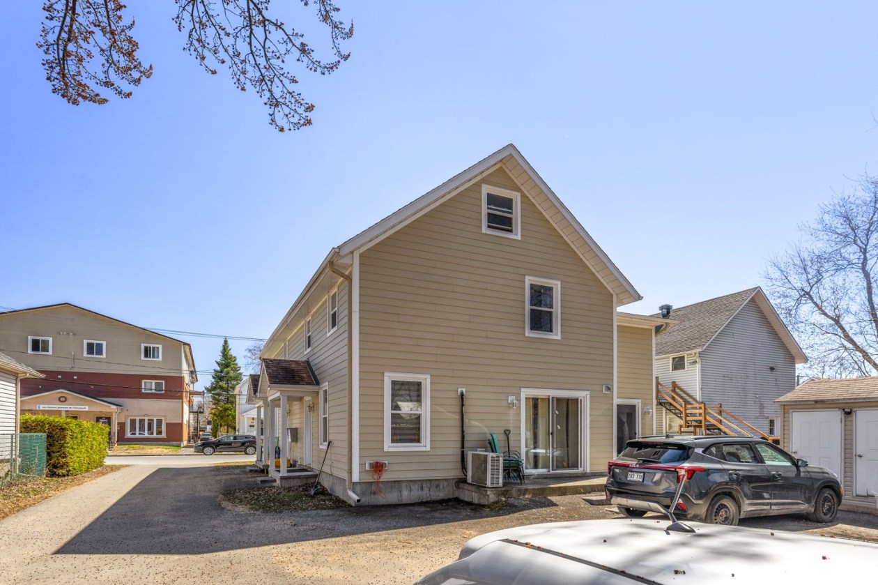 Face arrière — 115 Rue Church, Gatineau