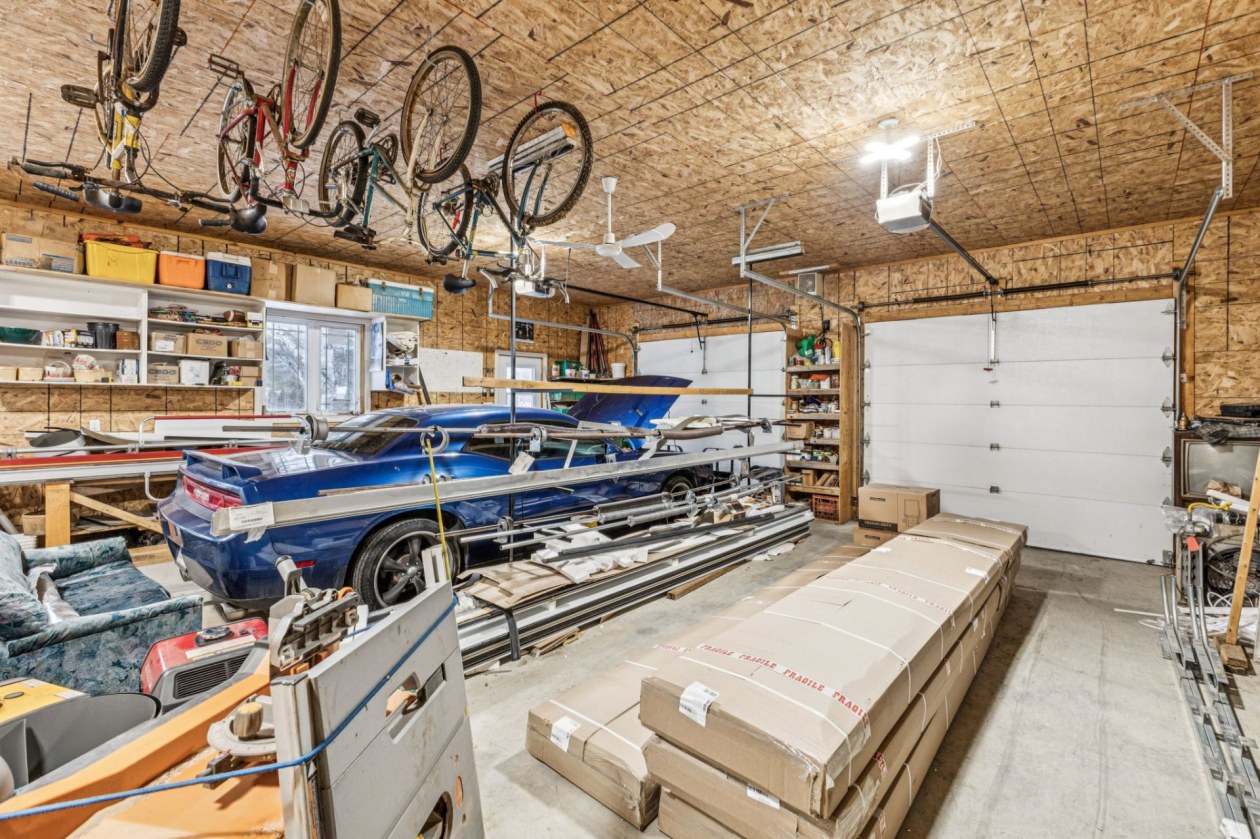 Garage — 443 Ch. Pierre-Laporte, L'Ange-Gardien