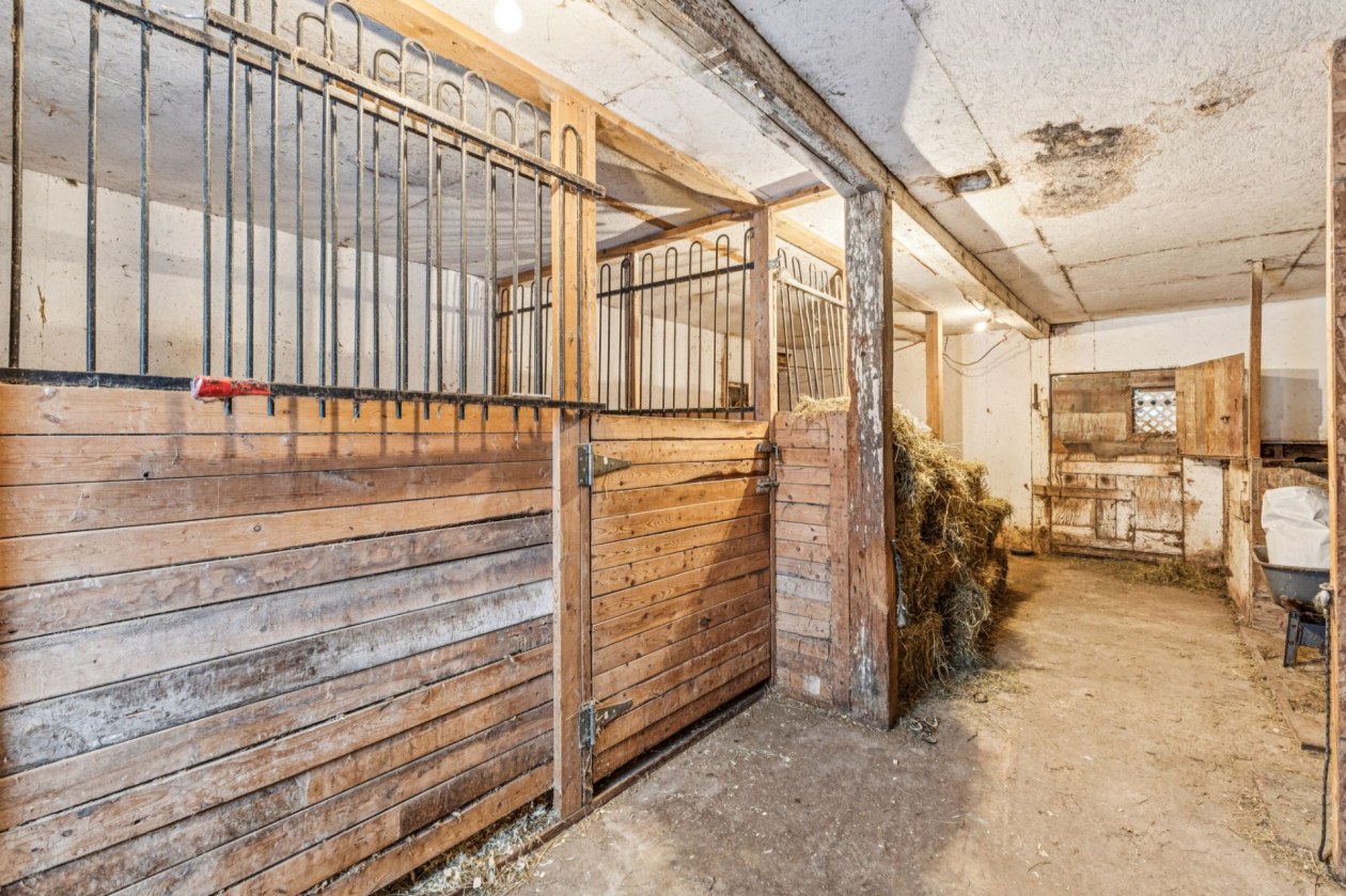 Atelier — 443 Ch. Pierre-Laporte, L'Ange-Gardien
