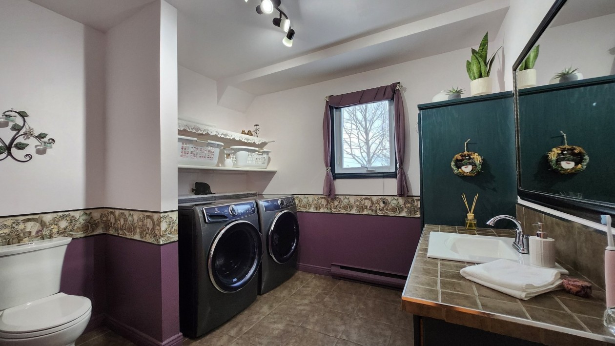 Salle de lavage — 621, Boul. Robitaille, Notre-Dame-du-Mont-Carmel, G0X3J0, Notre-Dame-du-Mont-Carmel