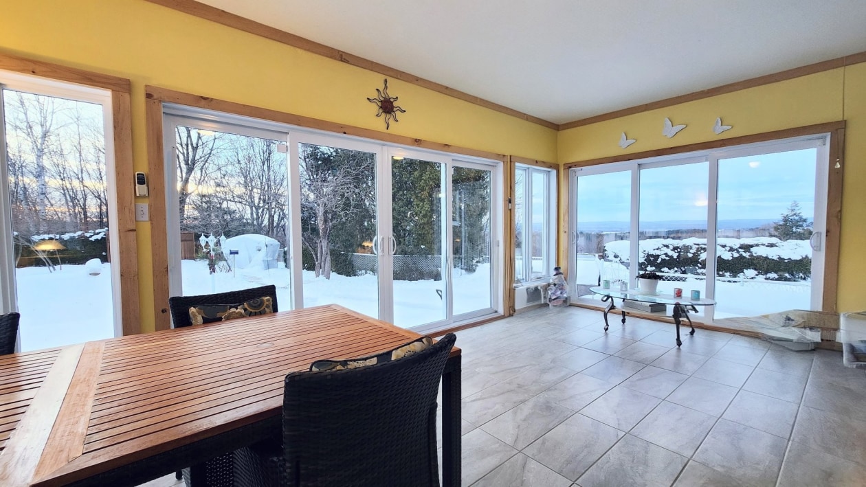 Verrière — 621, Boul. Robitaille, Notre-Dame-du-Mont-Carmel, G0X3J0, Notre-Dame-du-Mont-Carmel