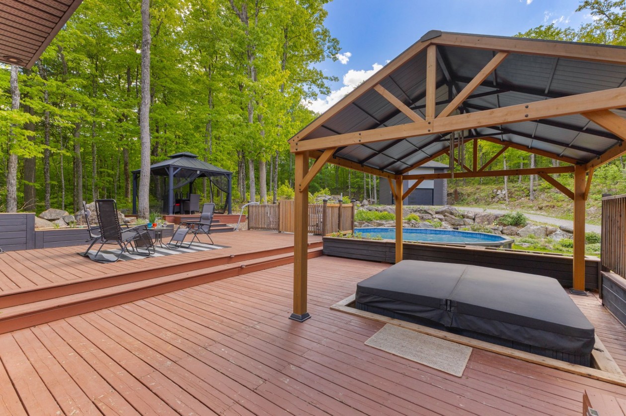 Spa — 223, Ch. Sauvé, Val-des-Monts, J8N5A6, Val-des-Monts