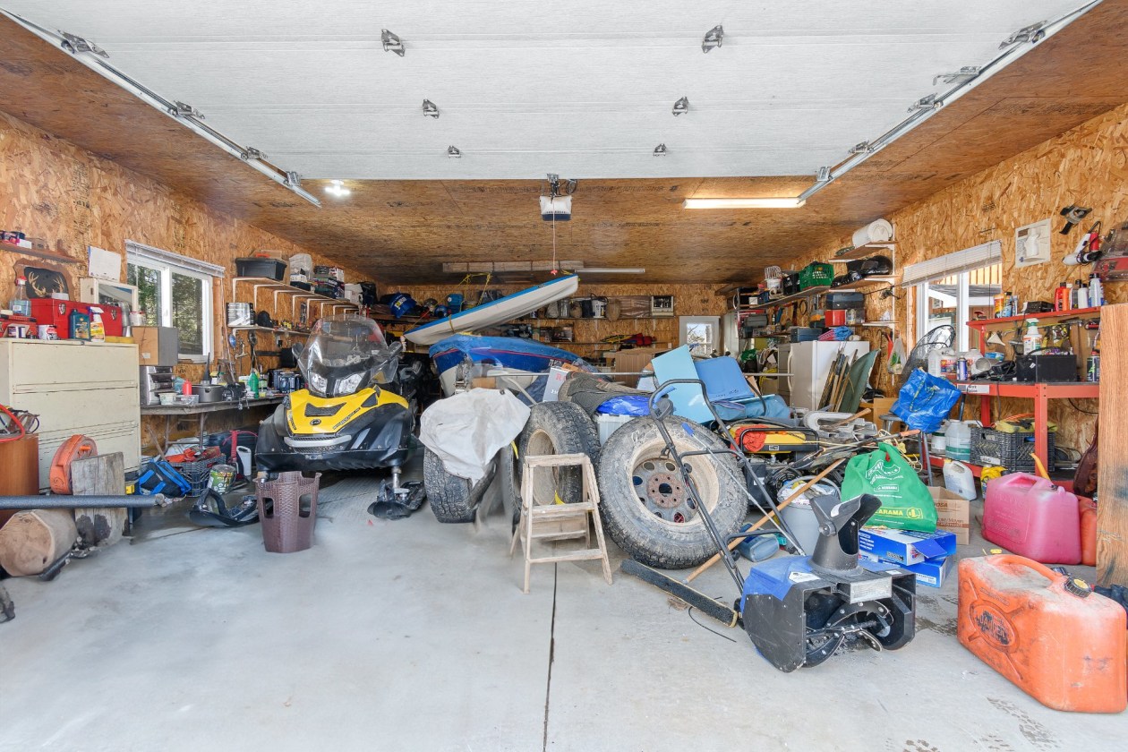 Garage — 36, Mtée Crites, Gracefield, J0X1W0, Gracefield