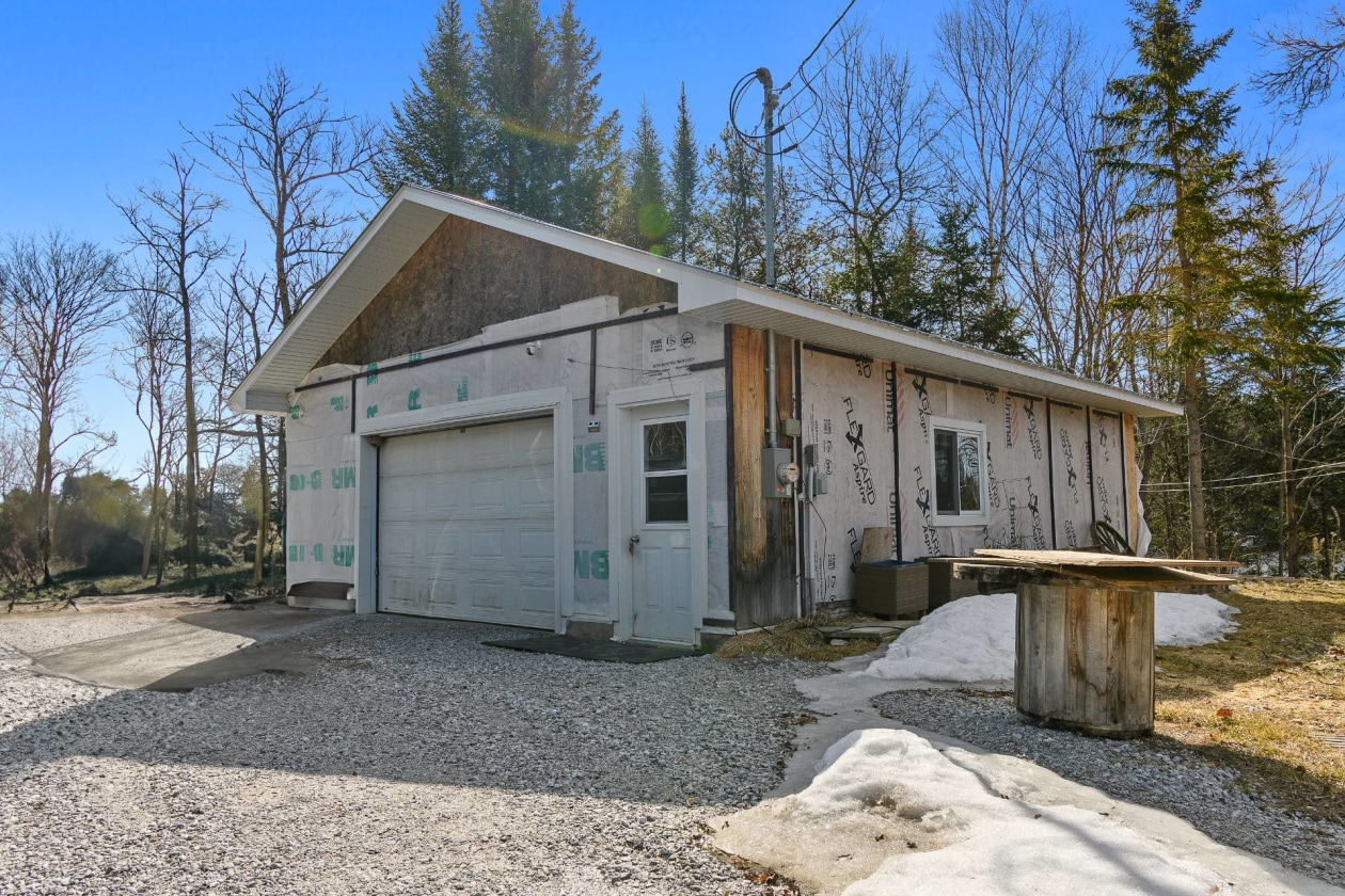 Garage — 36, Mtée Crites, Gracefield, J0X1W0, Gracefield