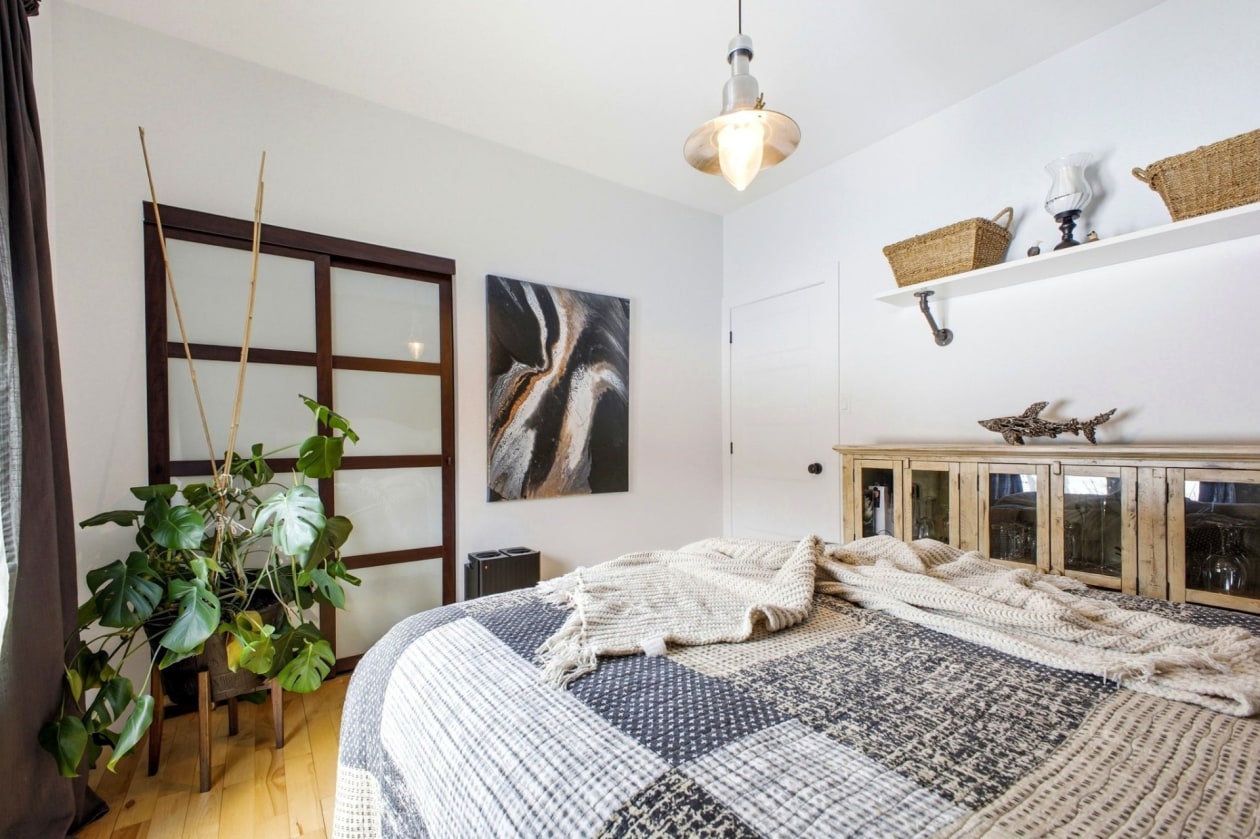 Chambre à coucher — 14, Ch. du Menuisier, L'Ange-Gardien, J8L0K3, L'Ange-Gardien