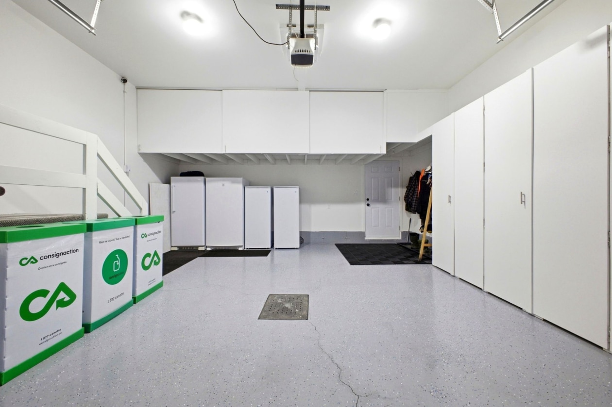 Garage — 14, Ch. du Menuisier, L'Ange-Gardien, J8L0K3, L'Ange-Gardien